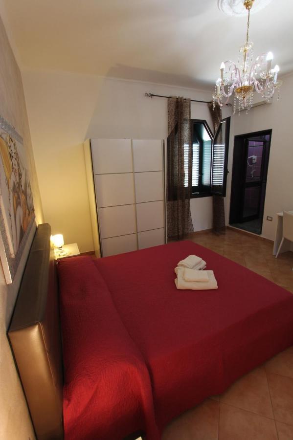 Villa Raggio Di Sole Parcheggio Privato Porto Cesareo Exterior foto