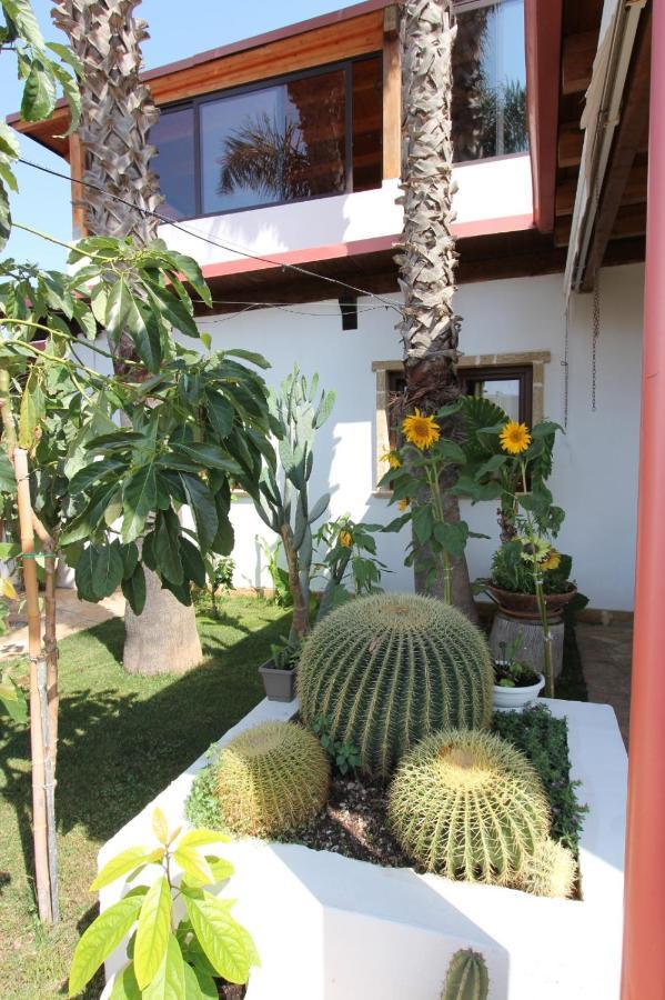 Villa Raggio Di Sole Parcheggio Privato Porto Cesareo Exterior foto