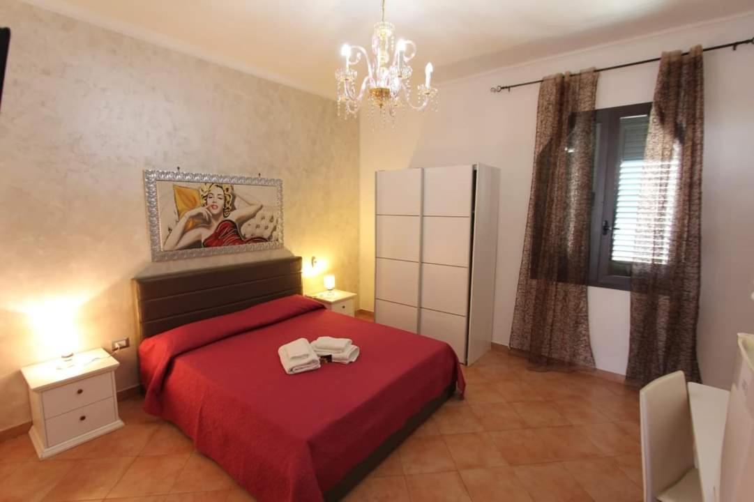 Villa Raggio Di Sole Parcheggio Privato Porto Cesareo Exterior foto