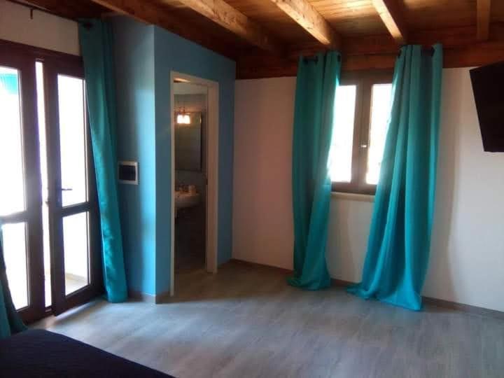 Villa Raggio Di Sole Parcheggio Privato Porto Cesareo Exterior foto