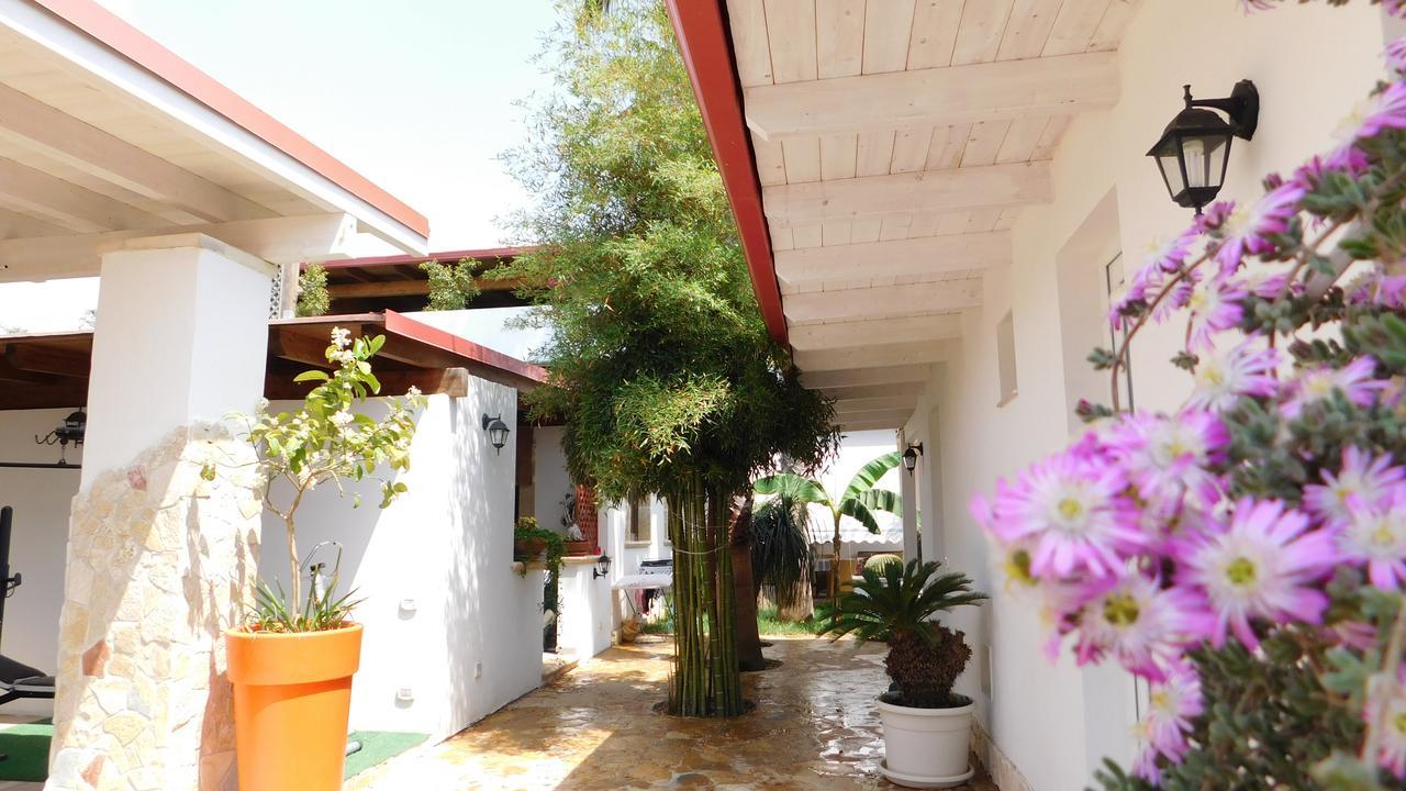 Villa Raggio Di Sole Parcheggio Privato Porto Cesareo Exterior foto